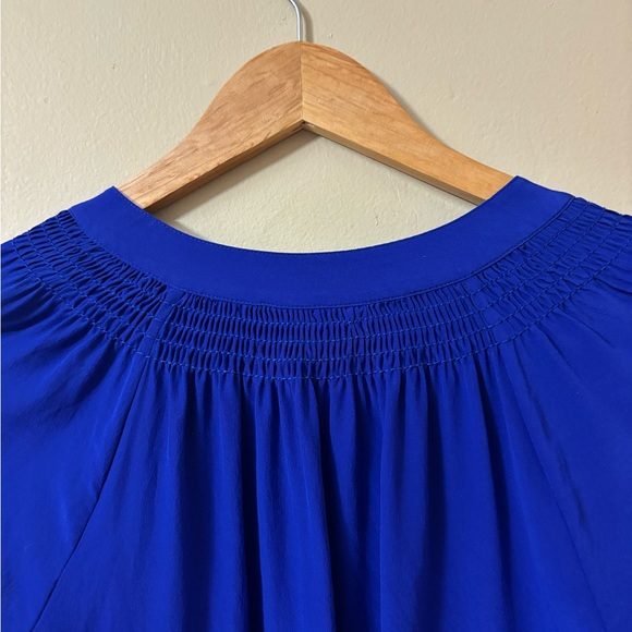 Lilly Pulitzer 100% silk ultramarine/cobalt blue Elsa blouse S - Picture 6 of 6